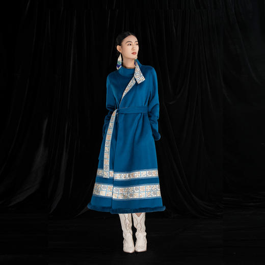 吉祥衣家休闲宽松立领壮锦保暖气质时尚国风立领女芳与泽大衣外套 商品图1