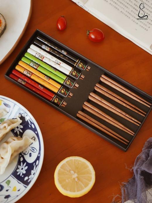 比羽毛还轻盈的筷子「YEEPERCAT 日式筷子亅每一双筷子的末端都有原创的图案❗️🥢出口日本的高品质筷子，精致、轻盈！    ✅ 高级陶瓷釉一擦即净!    ✅ 抗菌 ！防霉 ！耐高温 商品图2