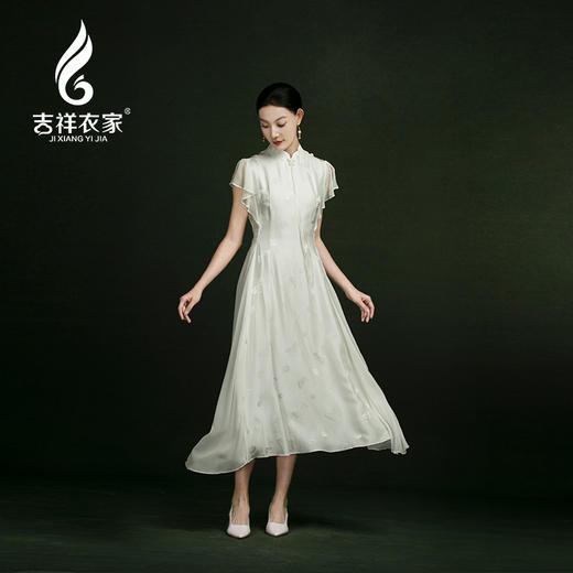 吉祥衣家新中式国风春夏新款高端气质显瘦修身女装玉蝶翩翩连衣裙 商品图2