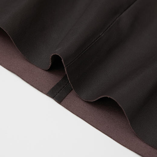 ROMI STUDIO“率性自我”进口弹力绵羊皮轻柔修身皮背心 RWBWWT1480 商品图4