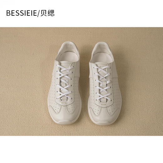 BESSIEIE/贝缌 头层牛羊皮  复古系带芭蕾小白鞋休闲轻薄运动德训鞋百搭 商品图9