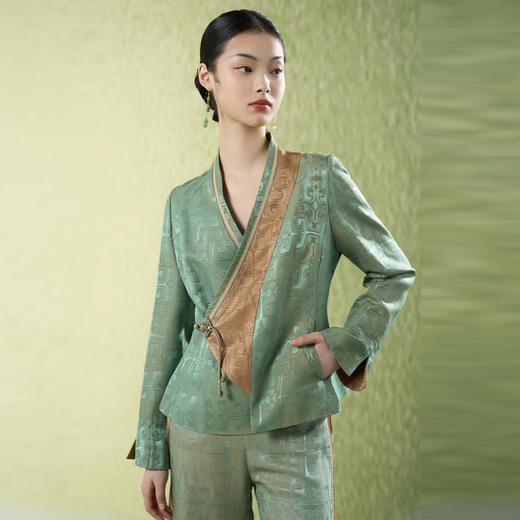 吉祥衣家新中式国风夏新款高端气质显瘦修身女装缕销金鼎上衣 商品图1