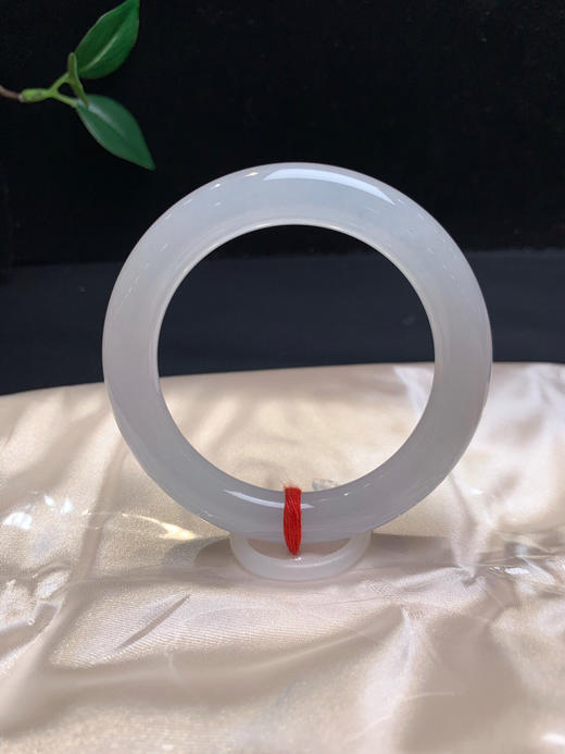 612564，52.5冰底圆条，冰冰透透，整体底子均匀干净，起光的 商品图1