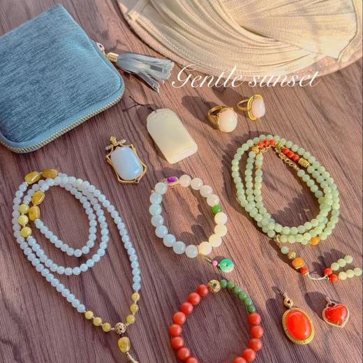 部分可积分兑换 随其他订单一起发货哦 店铺默认凑单满150包邮 属于首饰的五室两厅大套型 丝绒收纳包收纳袋 旅行便携随身拉链首饰袋 普通下单不发货！随订单一起发！ 商品图3