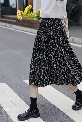 氛围感绝美松紧腰碎花半身裙