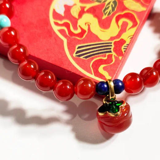 【上新了故宫】柿柿如意红玛瑙手串 手工打磨、镀金 红包礼盒带证书 商品图3
