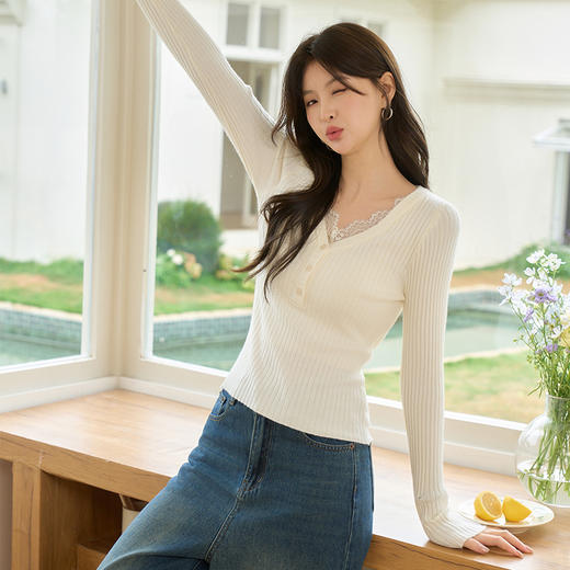 【蕾丝拼接】纯欲辣妹风V领长袖T恤女2025修身收腰上衣V0050357 商品图2