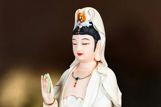 19寸站立观音菩萨陶瓷摆件 商品图2