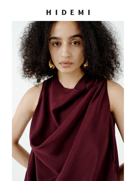 HIDEMI 极简设计感堆叠荡漾领缎面再生纤维飘逸感定染勃艮第红套装 上衣/阔腿裙裤 商品图9