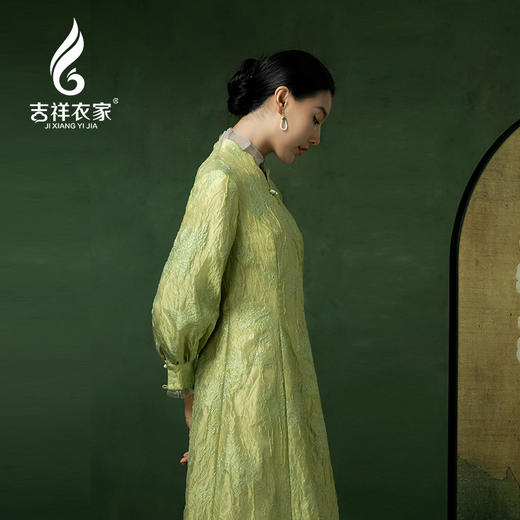 吉祥衣家新中式国风春夏新款高端气质显瘦修身女装荣曜秋菊连衣裙 商品图3