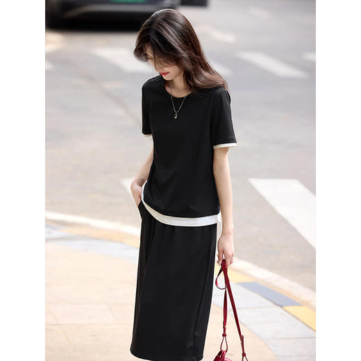 【周末秒杀】熙世界运动风黑色休闲套装女夏2025新款气质短袖T恤半身裙两件套 商品图4