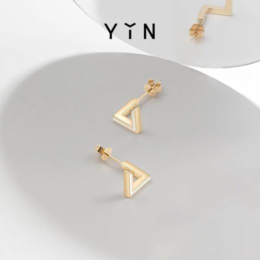 「异」彭罗斯三角系列立体白珐琅耳钉 商品图1