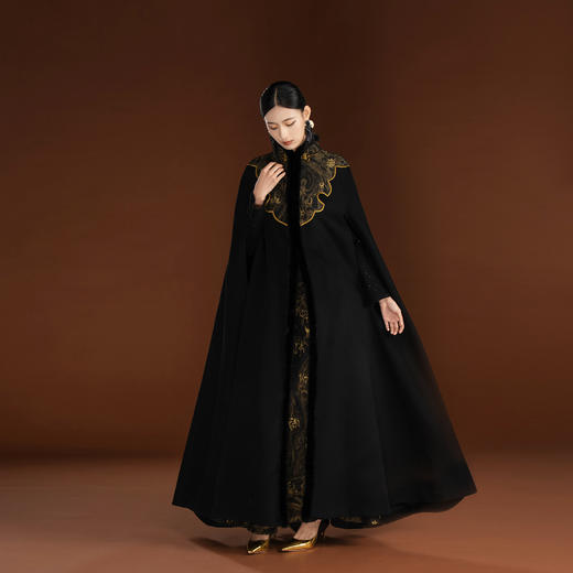 吉祥衣家新中式国风秋冬款高端气质女装上衣以邃远兮斗篷外披 商品图2