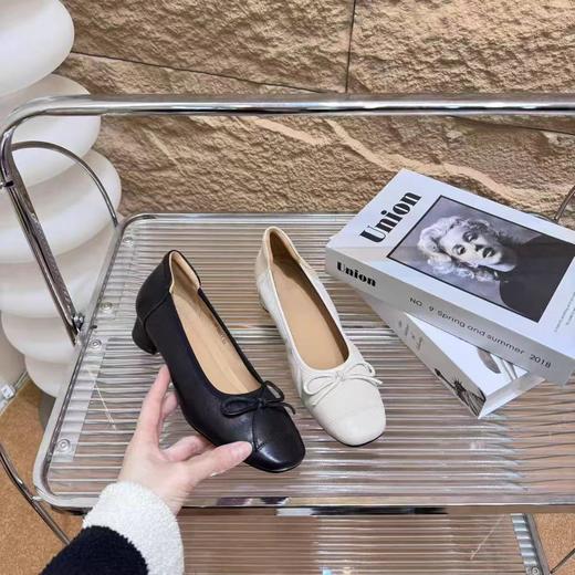 4楼罗密瑞姿软皮瓢鞋 商品图0