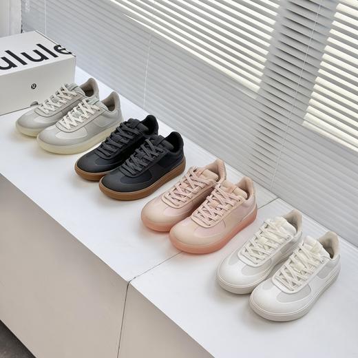 点此购买 lululemon露露乐檬cityverse男女款多功能休闲鞋 98 313958 商品图0