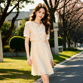 奢姿大码女装2025夏季时尚蕾丝拼接连衣裙胖妹妹减龄娃娃领裙子9952890355