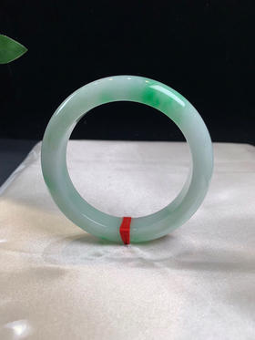 612572，57飘阳绿正圈，满圈干净清爽，几处飘蓝阳绿色， 干净清新