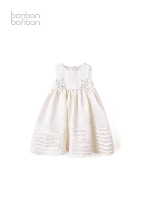 绣花缎面礼服裙 商品图0