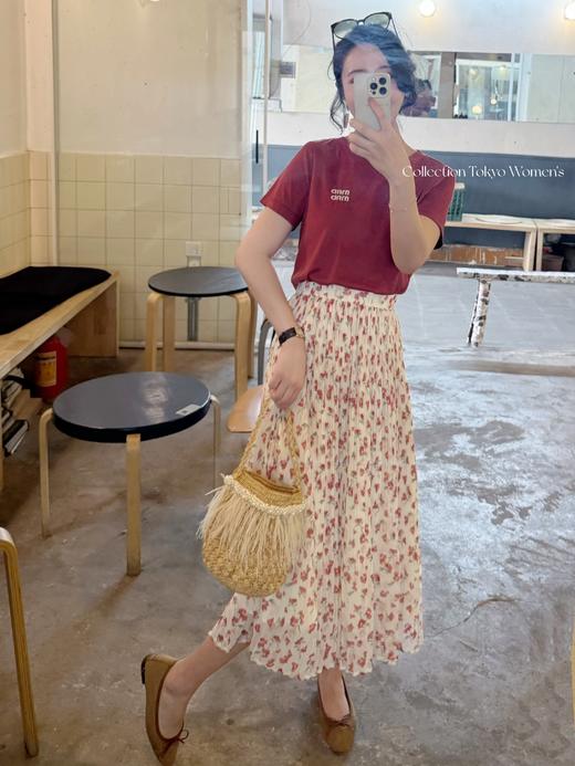 东京女子图鉴 | madmad绣花 巨巨巨显白索罗娜针织tee 砖红色 商品图3