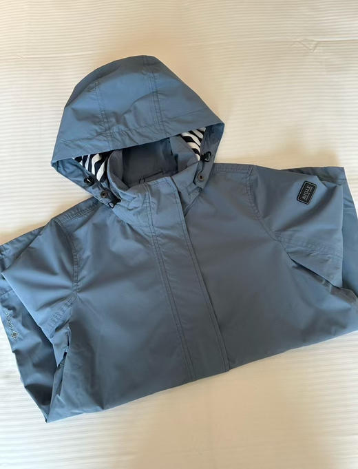 原单正品 AIGLE艾高春夏经典款防风防雨透湿夹克冲锋衣女款外套
只有S 码 商品图9