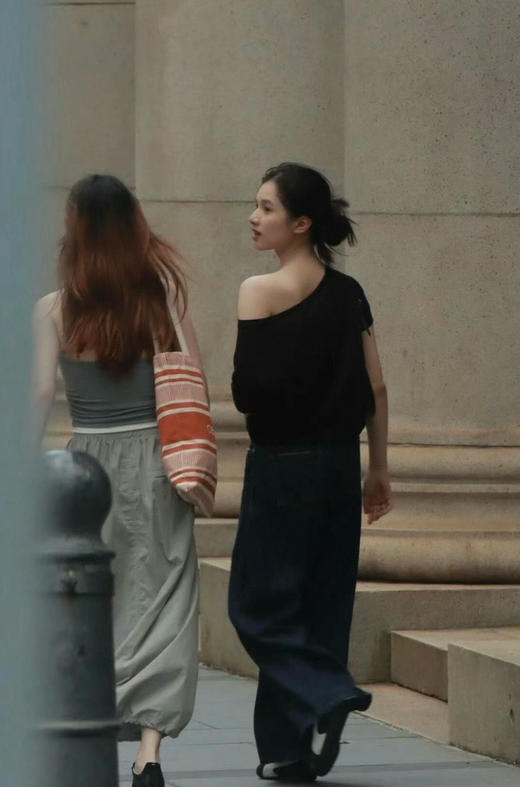 一字肩T（锁 商品图1