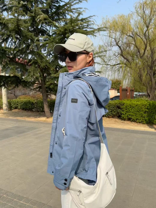 原单正品 AIGLE艾高春夏经典款防风防雨透湿夹克冲锋衣女款外套
只有S 码 商品图1