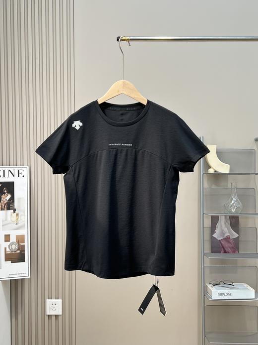 点此购买 迪桑特夏季经典款丝光棉小标女士速干短袖T恤 ly 313849 商品图3