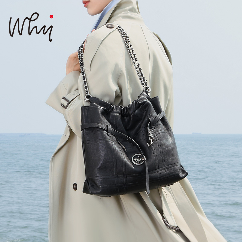 Why女包小众设计垃圾袋包慵懒风菱格流浪包高级感大容量链条包YA5372