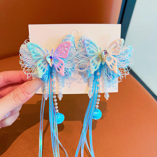 【精美飘带设计，宝宝造型亮眼！】蓝色蝴蝶冰雪发夹 布艺儿童不伤发 公主头饰飘带蝴蝶结 宝宝头饰-QQ 商品图6