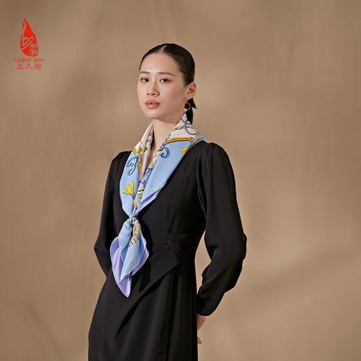 SAINTJOY/上久楷真丝方巾 印花真丝方巾 锁藤 FJS20054 商品图1