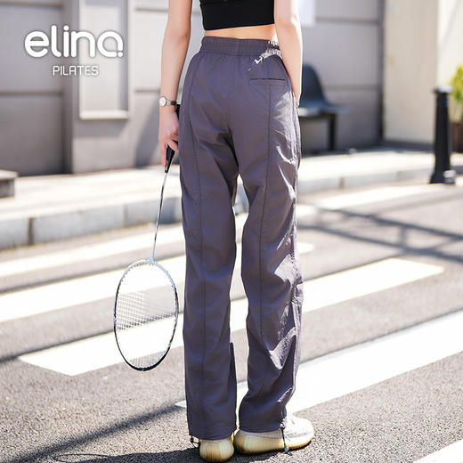 一恋•普拉提 2025春季新款轻盈速干休闲裤宽松褶皱系带运动裤QC3021 商品图3