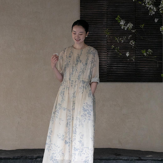 牧衣游原创 印花丝棉连衣裙新品显瘦轻薄浪漫气质文艺长裙 幽篁碧 商品图0