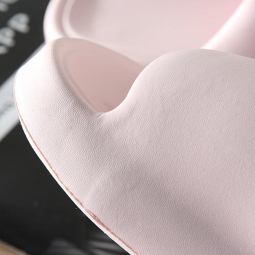 D040103静音防滑踩屎感eva面包家居情侣拖鞋 商品图13