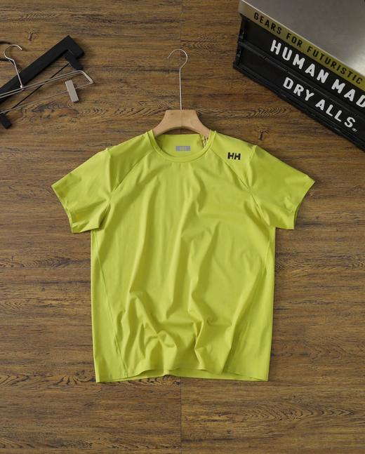 点此购买 海丽汉森夏季男士抗菌日常休闲运动轻薄舒适圆领短袖T恤 md 314024 商品图2