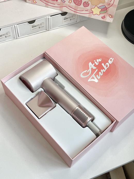 【DOCO lab高速吹风机】品牌直发！💥与辉同行&李+7直播间重点推荐❗小米生态旗下吹风机，6亿级负离子滋养秀发，边吹发边护发！ ✅11万转超高速马达✅ 四种模式 2亿负离子 恒温护发 商品图4