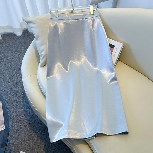 丁摩 香槟色缎面半身裙女春秋新款高腰垂感a字裙气质醋酸直筒裙子5ZF-2658 商品图0