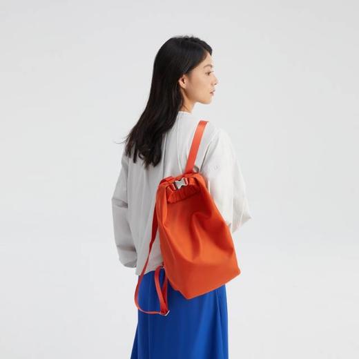 2楼素然牛津布卷口双肩包吊牌价995 商品图2