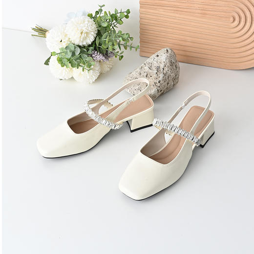 经典鲨2025年夏季新款复古方头简约中粗跟后空气质玛丽珍单鞋女KW127-529011 商品图3