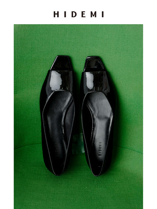 HIDEMI 进口牛漆皮极简设计感鱼嘴镂空露趾小坡跟增高单鞋 白色/黑色 商品图8