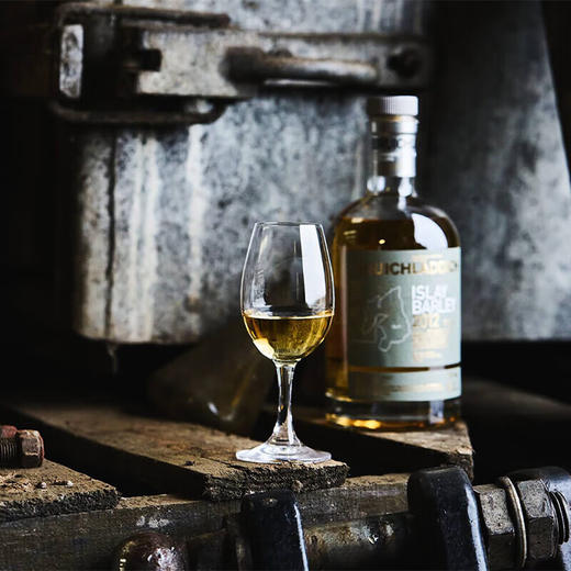 【有税版】布赫拉迪波夏艾雷岛大麦2012年单一麦芽苏格兰威士忌 700ml 烟熏味特质 商品图2