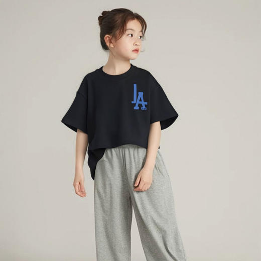 【单拍不发货，加购3件立减为79元】LA&WP联名款宽松休闲风T恤 儿童款 经典百搭 多款可选 商品图9