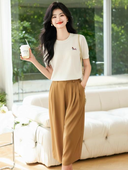 奢姿大码女装2025夏季减龄绣花图案时尚针织衫胖妹妹圆领百搭上衣9652690346 商品图2