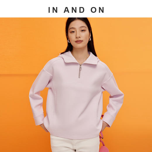 55180  IN AND ON  城市假日 精梳棉休闲半拉链连帽卫衣   商品图0