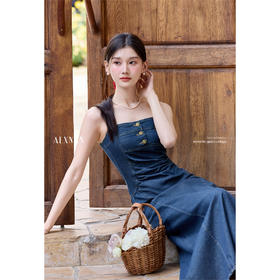 【65折秒杀】鹿向南「罗马许愿池」洗水蓝连衣裙2025夏无袖吊带裙