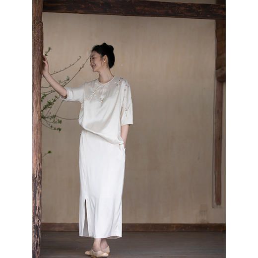 牧衣游原创 真丝半身裙新款双宫丝肌理感开叉直筒半身裙 知染心 商品图1