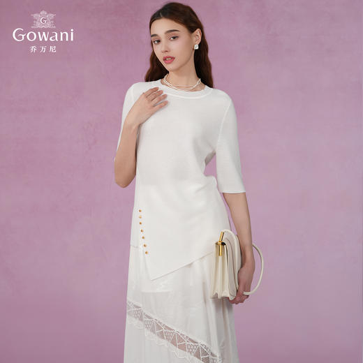 【两色可选】乔万尼冰丝打底针织衫女薄款小香风设计感圆领夏款中袖EI2M812 商品图1