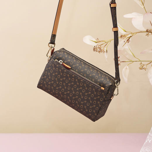 Why相机包包女斜挎包大容量新款潮时尚百搭简约女包单肩包小挎包YAP8629Z 商品图3