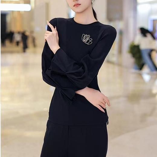 【à perles】立体剪裁 GIA进口三醋酸收腰喇叭袖上衣 商品图1