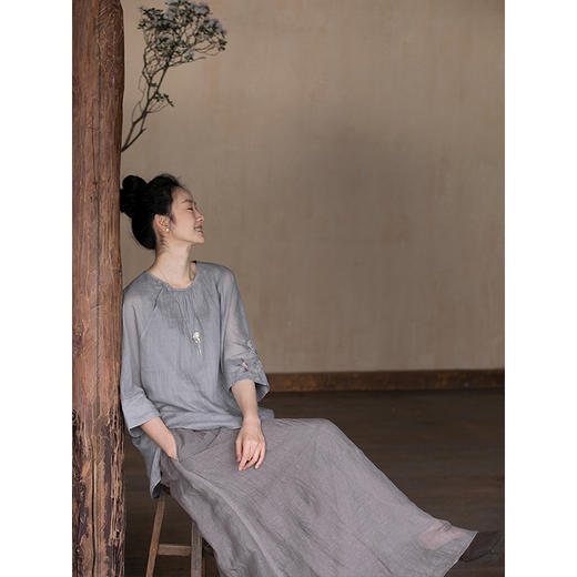 牧衣游原创 手工刺绣苎麻套头衫新品轻薄清凉文艺百搭上衣 若沐 商品图2