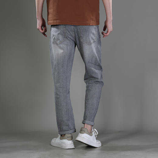 DRONKOO 2025 正常腰前左袋不规则贴布横绣线微吊磨中厚牛仔长裤 商品图3